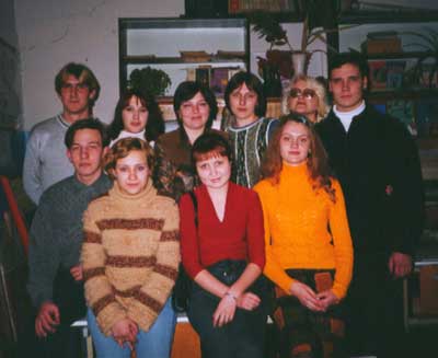 выпускники 2002 года в 2003 году
